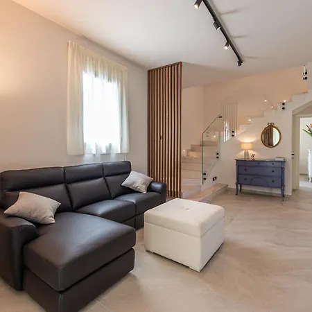 Вилла Dafni Private Pool & Relax Near Cefalu Кампофеличе-ди-Роччелла
